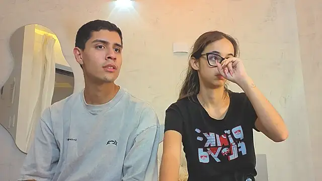 Snapshot of bastian_and_samantha chatting on 9, 5, 2026 bastian and samantha online show from 9, 5, 2026