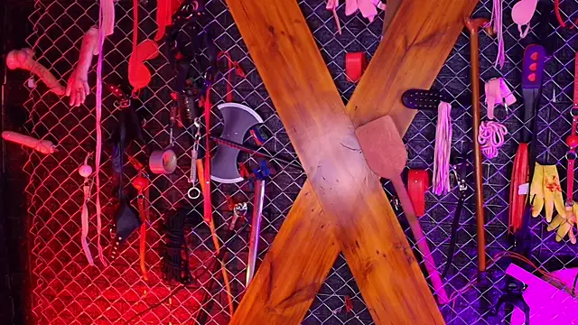 Snapshot of Miss_Juliett_bdsm chatting on 19, 2, 2026 Miss Juliett bdsm online show from 19, 2, 2026