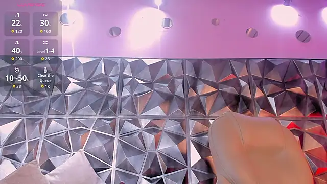 Snapshot of Itzel_Geneva chatting on 20, 2, 2026 Itzel Geneva online show from 20, 2, 2026