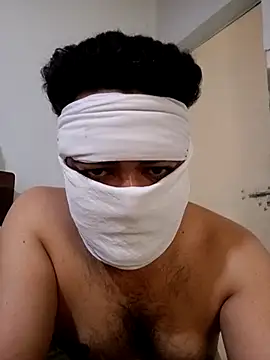 Snapshot of gujjuboysexy123 chatting on 12, 4, 2026 gujjuboysexy123 online show from 12, 4, 2026