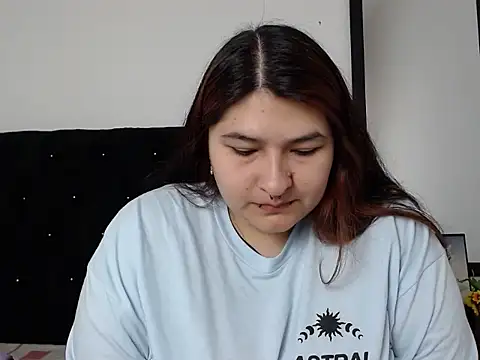 Snapshot of LauraHorny69 chatting on 8, 2, 2026 LauraHorny69 online show from 8, 2, 2026