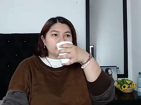 Snapshot of LauraHorny69 chatting on 11, 2, 2026 LauraHorny69 online show from 11, 2, 2026