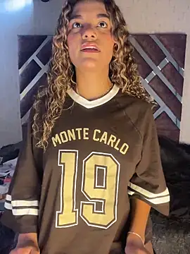 Snapshot of AngelPinkk_ chatting on 26, 2, 2026 AngelPinkk online show from 26, 2, 2026