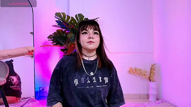 Dakota-bluu online show from 26, 2, 2026