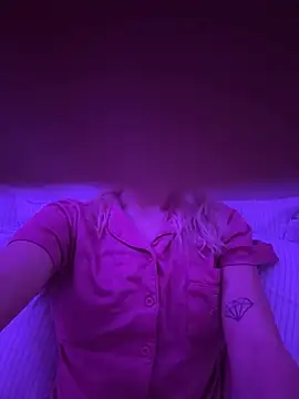 Snapshot of SexySkiBunny chatting on 14, 1, 2026 SexySkiBunny online show from 14, 1, 2026