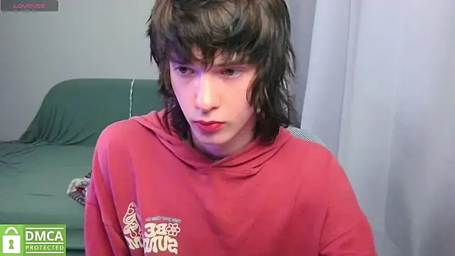 Snapshot of LeonBoykisser chatting on 16, 7, 2026 LeonBoykisser online show from 16, 7, 2026