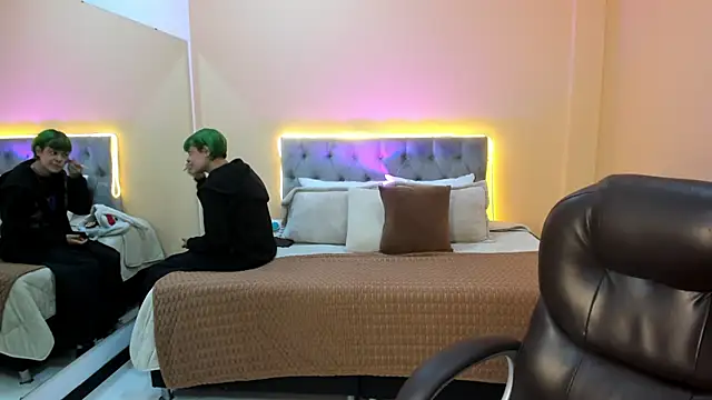 Snapshot of Bela_Craxkerr chatting on 23, 2, 2026 Bela Craxkerr online show from 23, 2, 2026