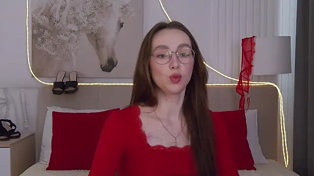 Emily Simon online show from 10, 4, 2026