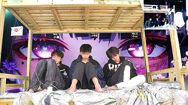 Snapshot of xiaohuangren01 chatting on 6, 2, 2026 xiaohuangren01 online show from 6, 2, 2026