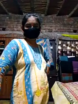 Hot Sweeti online show from 3, 4, 2026