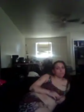 LadySn0w26 online show from 9, 2, 2026