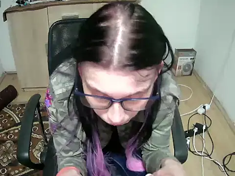 Snapshot of Lexagrimes chatting on 4, 2, 2026 Lexagrimes online show from 4, 2, 2026