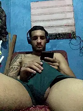Snapshot of Wicy23 chatting on 25, 5, 2026 Wicy23 online show from 25, 5, 2026