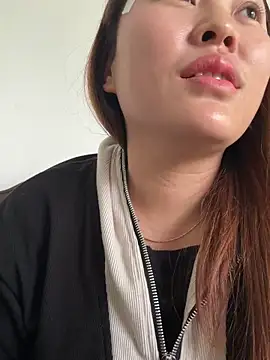 Snapshot of Bayby-xxx chatting on 3, 2, 2026 Bayby-xxx online show from 3, 2, 2026