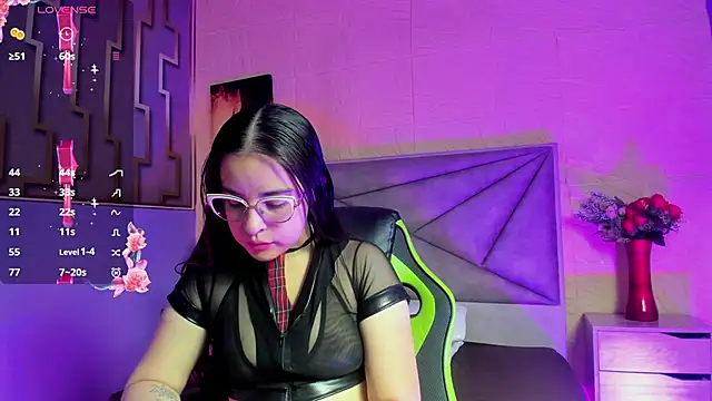 Snapshot of valeri_sotoo chatting on 14, 2, 2026 valeri sotoo online show from 14, 2, 2026