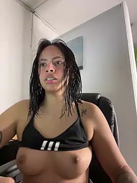 CarolinaRaven online show from 28, 4, 2026