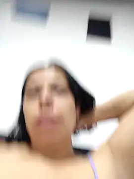 Snapshot of RossyAlvarez chatting on 24, 3, 2026 RossyAlvarez online show from 24, 3, 2026