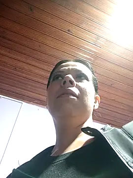 Snapshot of RossyAlvarez chatting on 3, 4, 2026 RossyAlvarez online show from 3, 4, 2026