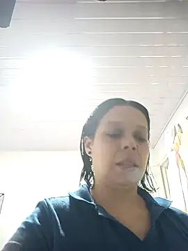 Snapshot of RossyAlvarez chatting on 17, 4, 2026 RossyAlvarez online show from 17, 4, 2026