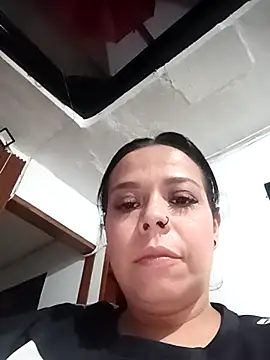 Snapshot of RossyAlvarez chatting on 27, 4, 2026 RossyAlvarez online show from 27, 4, 2026