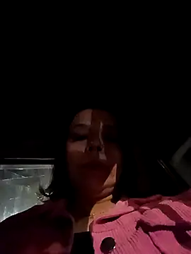 Snapshot of RossyAlvarez chatting on 28, 5, 2026 RossyAlvarez online show from 28, 5, 2026