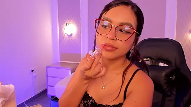 Snapshot of rubby_grundy chatting on 11, 2, 2026 rubby grundy online show from 11, 2, 2026