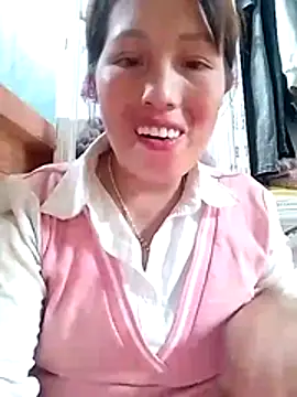 Snapshot of Gummiesu chatting on 25, 4, 2026 Gummiesu online show from 25, 4, 2026