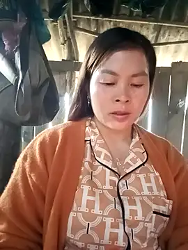 Snapshot of Bling_sexy chatting on 3, 2, 2026 Bling sexy online show from 3, 2, 2026