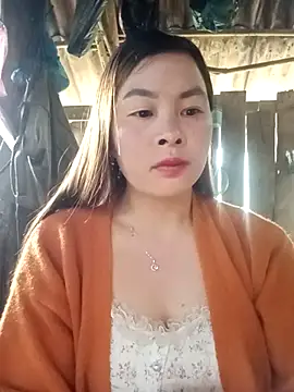 Snapshot of Bling_sexy chatting on 5, 2, 2026 Bling sexy online show from 5, 2, 2026