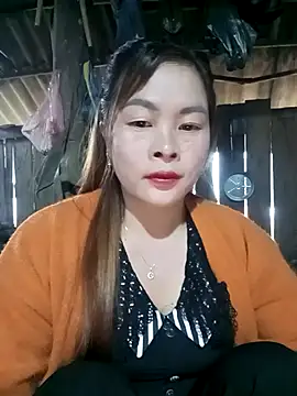 Snapshot of Bling_sexy chatting on 10, 2, 2026 Bling sexy online show from 10, 2, 2026