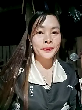 Snapshot of Bling_sexy chatting on 10, 2, 2026 Bling sexy online show from 10, 2, 2026