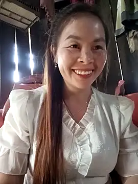 Snapshot of Bling_sexy chatting on 15, 2, 2026 Bling sexy online show from 15, 2, 2026