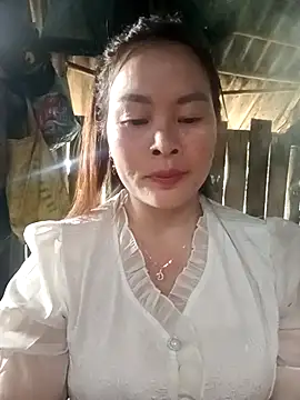 Snapshot of Bling_sexy chatting on 16, 2, 2026 Bling sexy online show from 16, 2, 2026