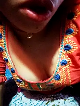 Snapshot of Jyoti_rathor chatting on 24, 7, 2026 Jyoti rathor online show from 24, 7, 2026