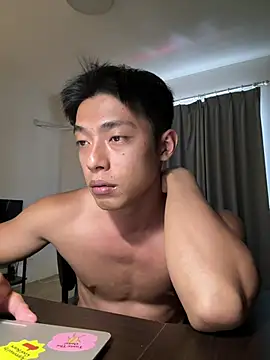 Yooo17 online show from 16, 4, 2026