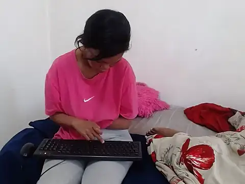 B Slut online show from 19, 2, 2026