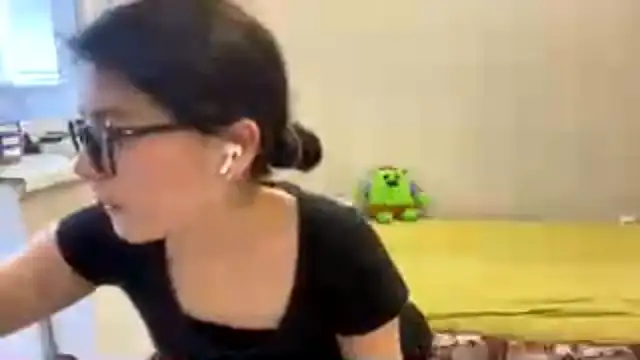 Snapshot of SaintMari chatting on 18, 6, 2026 SaintMari online show from 18, 6, 2026