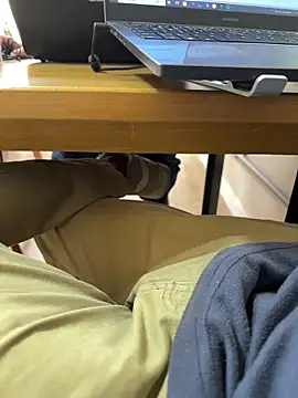 Snapshot of Novinho_Pauzudo_18cm chatting on 10, 2, 2026 Novinho Pauzudo 18cm online show from 10, 2, 2026