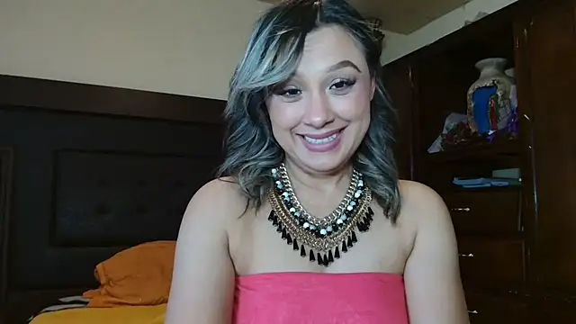 Snapshot of aitanalove_ chatting on 19, 5, 2026 aitanalove online show from 19, 5, 2026