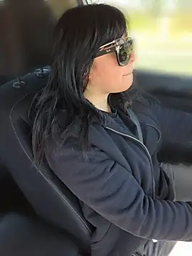 AriannaPenaxo online show from 27, 3, 2026