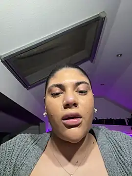 MinaKhalina online show from 13, 2, 2026