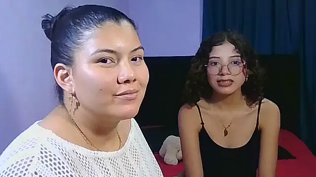 Helena-Paola online show from 13, 3, 2026