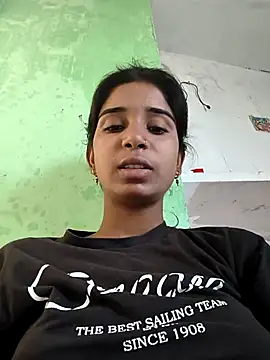 Cute-Natashaa online show from 19, 3, 2026