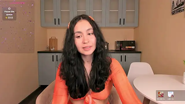 GiovannaAntonelli online show from 27, 5, 2026