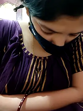 Snapshot of diyabannerjee chatting on 1, 3, 2026 diyabannerjee online show from 1, 3, 2026