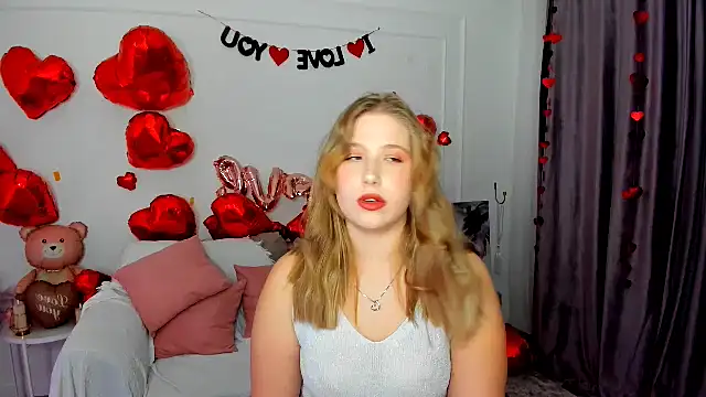 Snapshot of SweetDaylight chatting on 3, 2, 2026 SweetDaylight online show from 3, 2, 2026