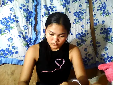 Snapshot of PinaySkinnyJust18 chatting on 29, 6, 2026 PinaySkinnyJust18 online show from 29, 6, 2026