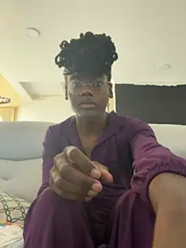 Snapshot of barracksbunny chatting on 10, 7, 2026 barracksbunny online show from 10, 7, 2026