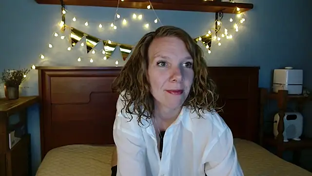 Snapshot of Daisy_Lovely chatting on 1, 6, 2026 Daisy Lovely online show from 1, 6, 2026