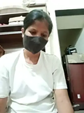 Snapshot of Prajakta123 chatting on 14, 7, 2026 Prajakta123 online show from 14, 7, 2026